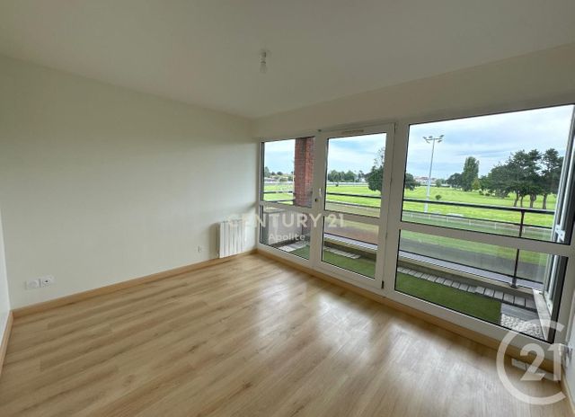 Appartement T4 à louer - 4 pièces - 92.35 m2 - MARCQ EN BAROEUL - 59 - NORD-PAS-DE-CALAIS - Century 21 Apolite