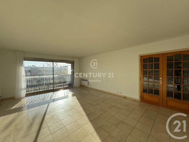 Appartement T3 à vendre - 3 pièces - 82.34 m2 - LILLE - 59 - NORD-PAS-DE-CALAIS - Century 21 Apolite