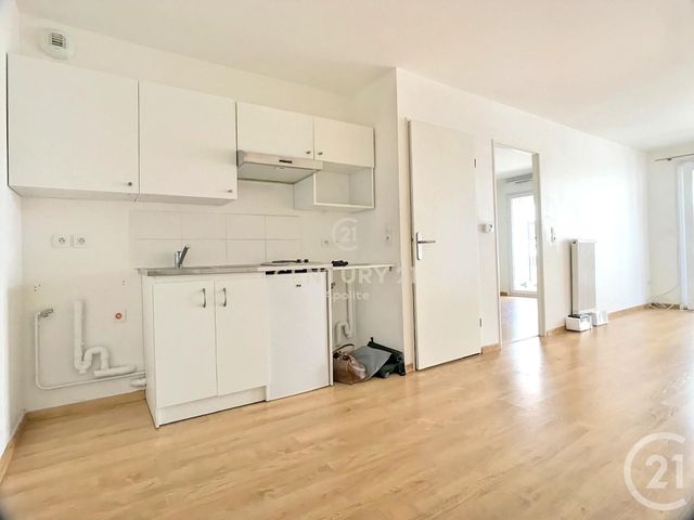 Appartement T2 à louer - 2 pièces - 44.39 m2 - CAPINGHEM - 59 - NORD-PAS-DE-CALAIS - Century 21 Apolite